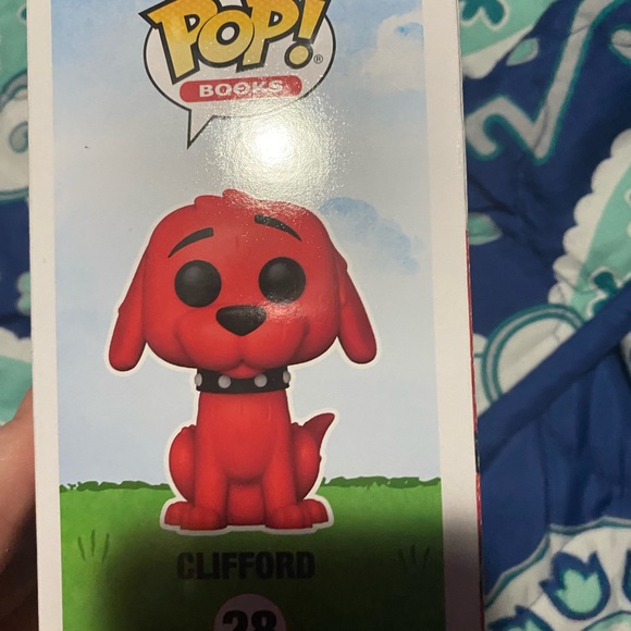 Clifford the big red dog flocked funko - Picture 3 of 4